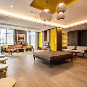 https://metropolis-loft-cn-tower.hotelstorontoontario.org